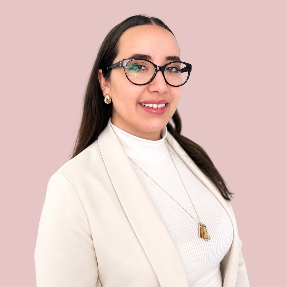 Sara, psicóloga especialista en adultos, parejas y terapias de tercera generación en Bogotá